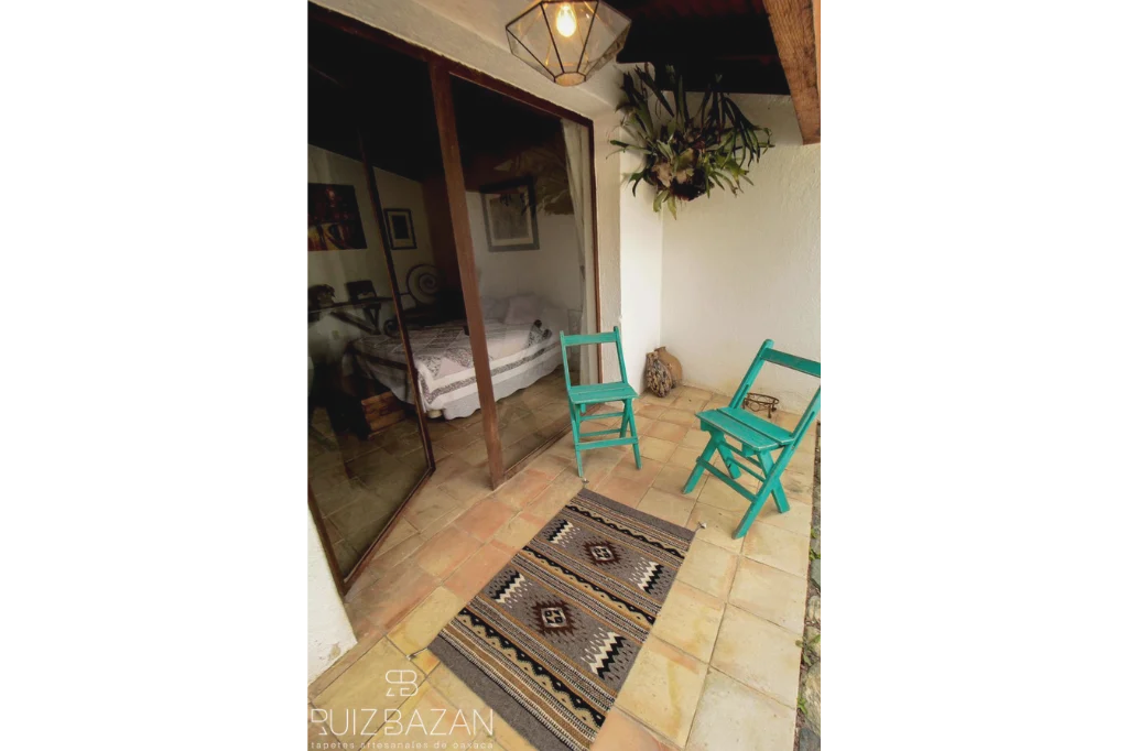 Tapete Montañas de Oaxaca 100cms largo x 60cms ancho (3.2ft x 1.96ft)