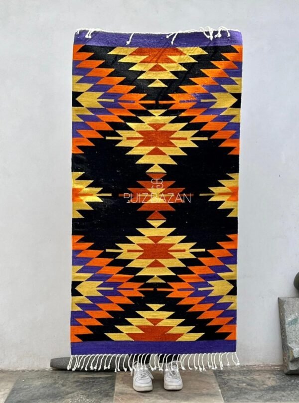 Tapete multicolor  150cms largo x 80cms ancho (5ft x 2.6ft)